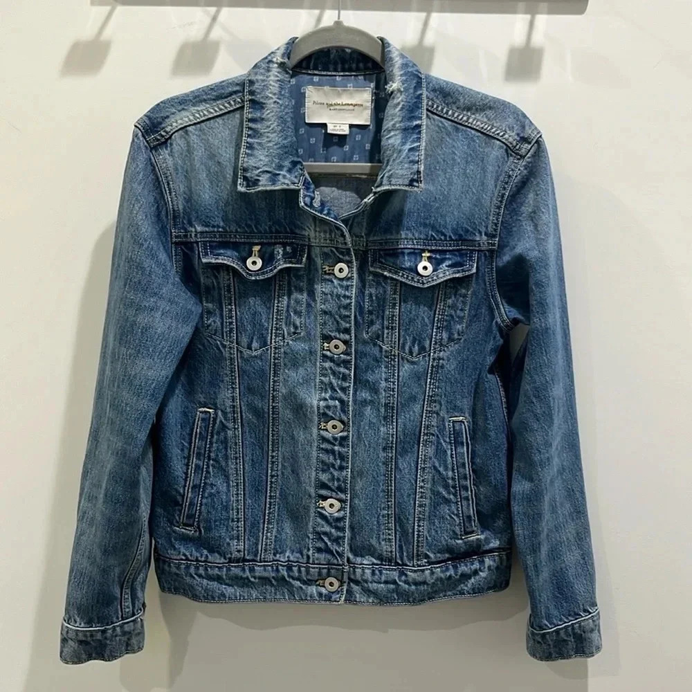 Pilcro Anthropologie Denim Distressed Medium Wash Jean Jacket Sz S